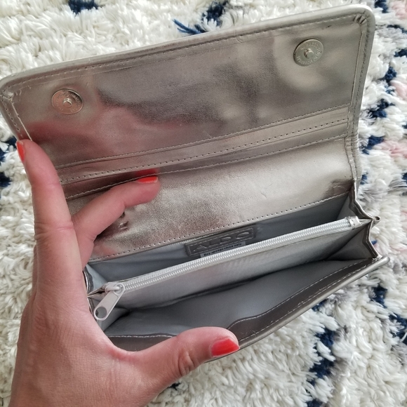 $2! 5 for $10 🔥ALDO Glitter Cocktail Party Clutch Wristlet - Picture 4 of 6
